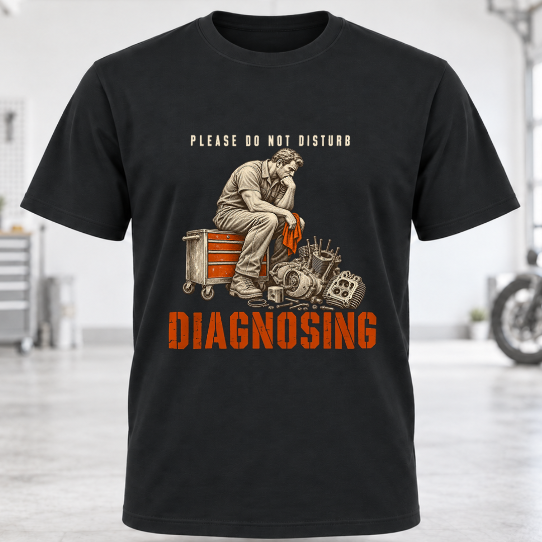 Diagnosing Mechanic T-Shirt "Please Do Not Disturb"